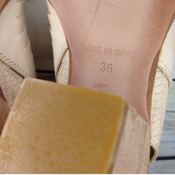 Free People Far Hills Cream Leather Ankle Boots - Picture 7 of 8